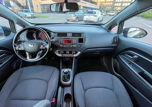 Kia Rio cena 29800 przebieg: 128000, rok produkcji 2014 z Wrocław małe 631